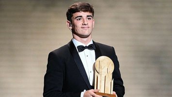 Gavi'ye ödül yağmuru