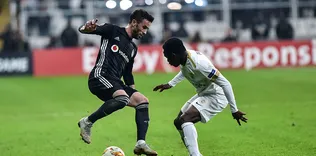 Genk namağlup liderliğini korudu