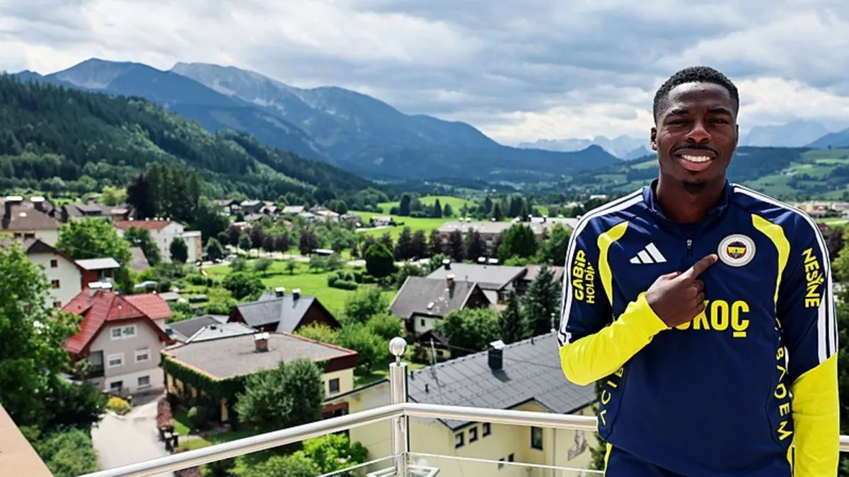Fenerbahçe'de Musaba'ya Süper Lig kancası! Başkanlar arasında yapılan görüşme sonucunda...