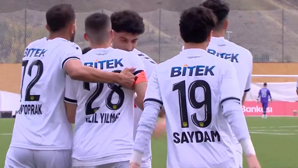 Bitlis Spor 1916, Metro Holding Kayserispor'u yenerek üst tur biletini kaptı!