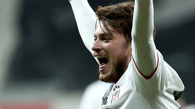 Son dakika BJK transfer haberleri | Beşiktaş'a Adem Ljajic'ten kötü haber!