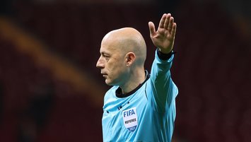 TFF'den Cüneyt Çakır'a izin!