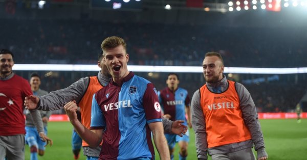 Aranan Adam Sorloth Ilk 10 A Girdi Son Dakika Trabzonspor Haberleri Fotograflari Fotomac