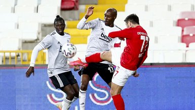 ‘Başımızı dik tutmalıyız’