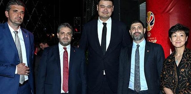 Büyükelçi Önen ve TBF Heyeti Çin'de Yao Ming ile buluştu