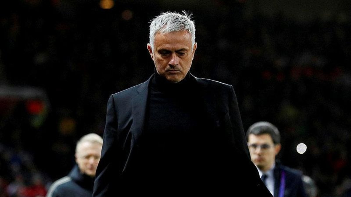 FENERBAHÇE HABERLERİ | Jose Mourinho'dan Aziz Yıldırım'a flaş cevap! FENERBAHÇE HABERLERİ | Jose Mourinho'dan Aziz Yıldırım'a flaş cevap!