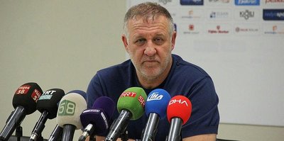 Aytemiz Alanyaspor Teknik Direktörü Mesut Bakkal: "8. takımı kurtarmanın hazzını yaşıyorum"
