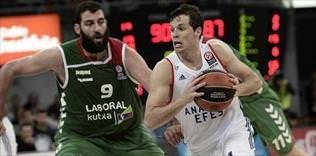 Efes son nefeste yıkıldı