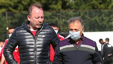 Başkan Ahmet Nur Çebi Beşiktaş antrenmanını ziyaret etti