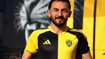 Hamza Gür imzayı attı
