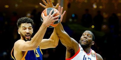 Khimki Moscow defeat Anadolu Efes 86-68