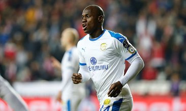 Futbolseverler gole doydu