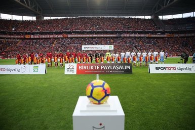İşte Galatasaray - Trabzonspor maçından kareler!