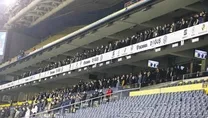 150 sağlıkçı maçı izledi