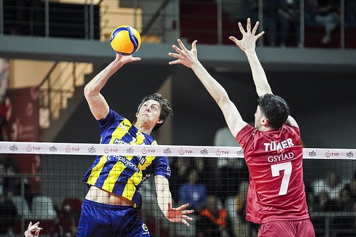 fenerbahce-medicana-galatasaray-hdi-sigorta-voleybol-maci-ne-zaman-saat-kacta-ve-hangi-kanalda-canli-yayinlana-1744790259115.jpeg