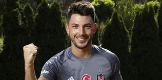 Sözleşmesi uzatıldı