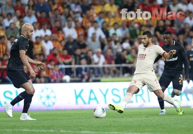Kayserispor-Galatasaray maçından kareler