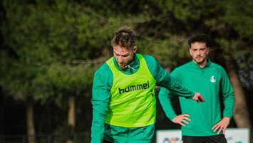 Sakaryaspor'un Ankaragücü mesaisi sürüyor!