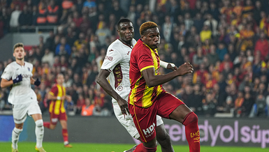 Dennis’e 5 milyon yetmez