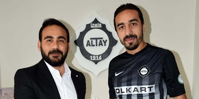 Altay'da İbrahim Öztürk imzaladı