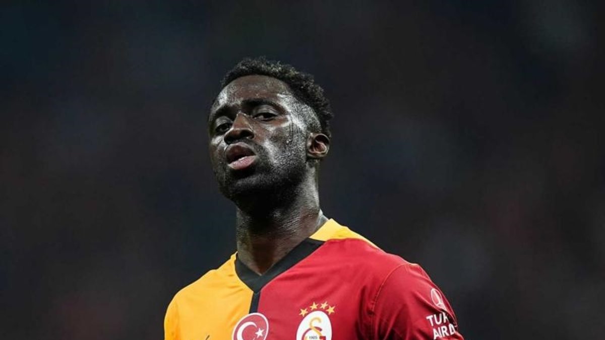 Galatasaray'da Davinson Sanchez'den Carlos Cuesta için flaş sözler! Galatasaray'da Davinson Sanchez'den Carlos Cuesta için flaş sözler!
