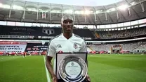 Atiba görüşme odasına!