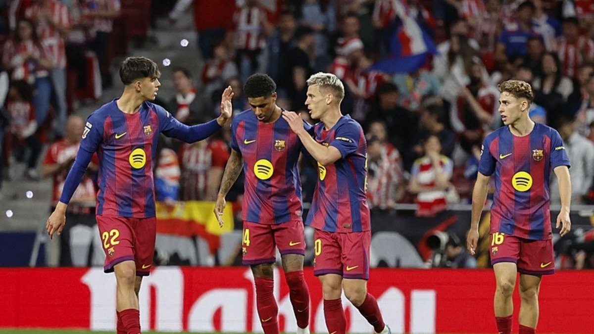 Barcelona deplasmanda Atletico Madrid'i devirdi!