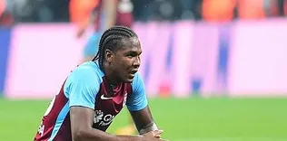 Hugo Rodallega’ya ‘görmeden’ kırmızı!