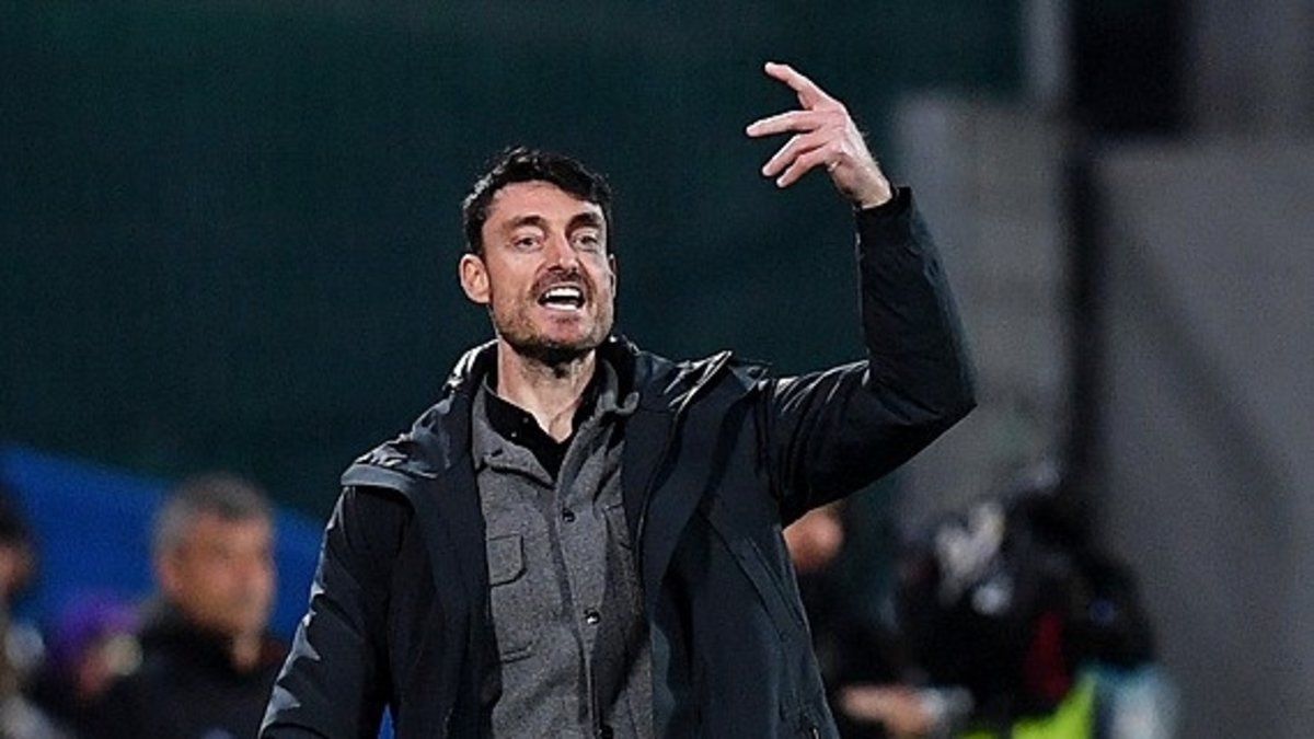 Riera Eyüpspor'a