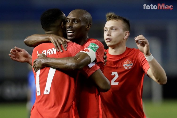 BEŞİKTAŞ TRANSFER HABERİ: PSV Atiba Hutchinson transferini bitiriyor!