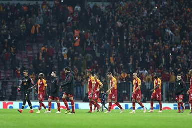 Galatasaray’da gündem forvet!