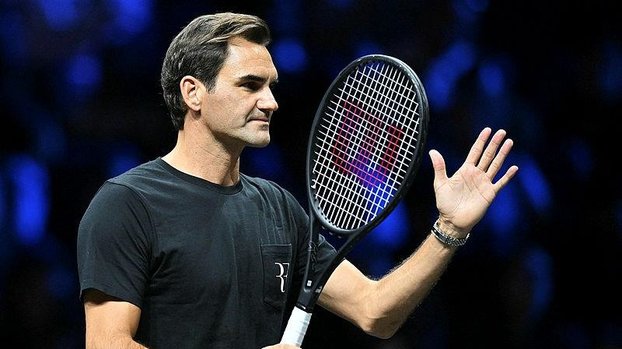 Federer son kez kortta