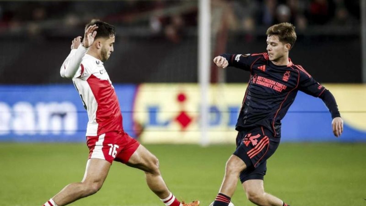 Fenerbahçe'ye yeni sol bek! Archie Brown'un yerine..