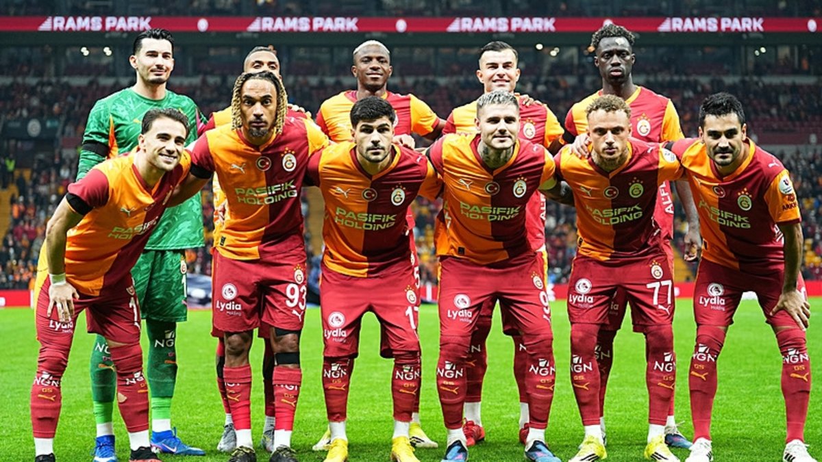 Galatasaray'ın hedefindeki ismin talipleri artıyor!