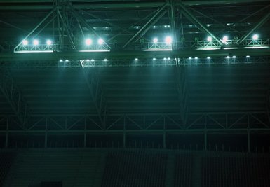 TT Arena aydınlandı