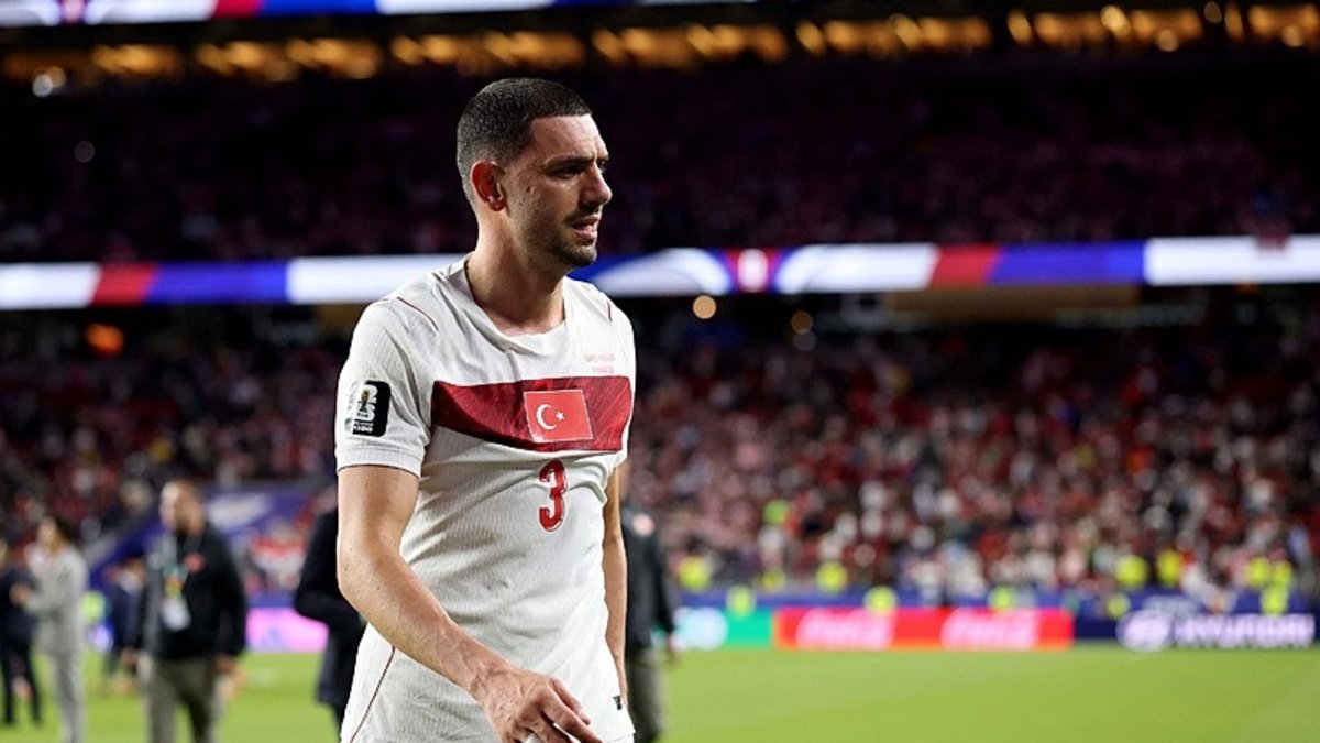 Merih Demiral: Yaşattığımız hayal kırıklığı için içtenlikle özür diliyoruz