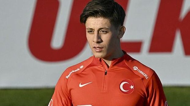 Arda Güler'dan A Milli Takım kampında şık gol!
