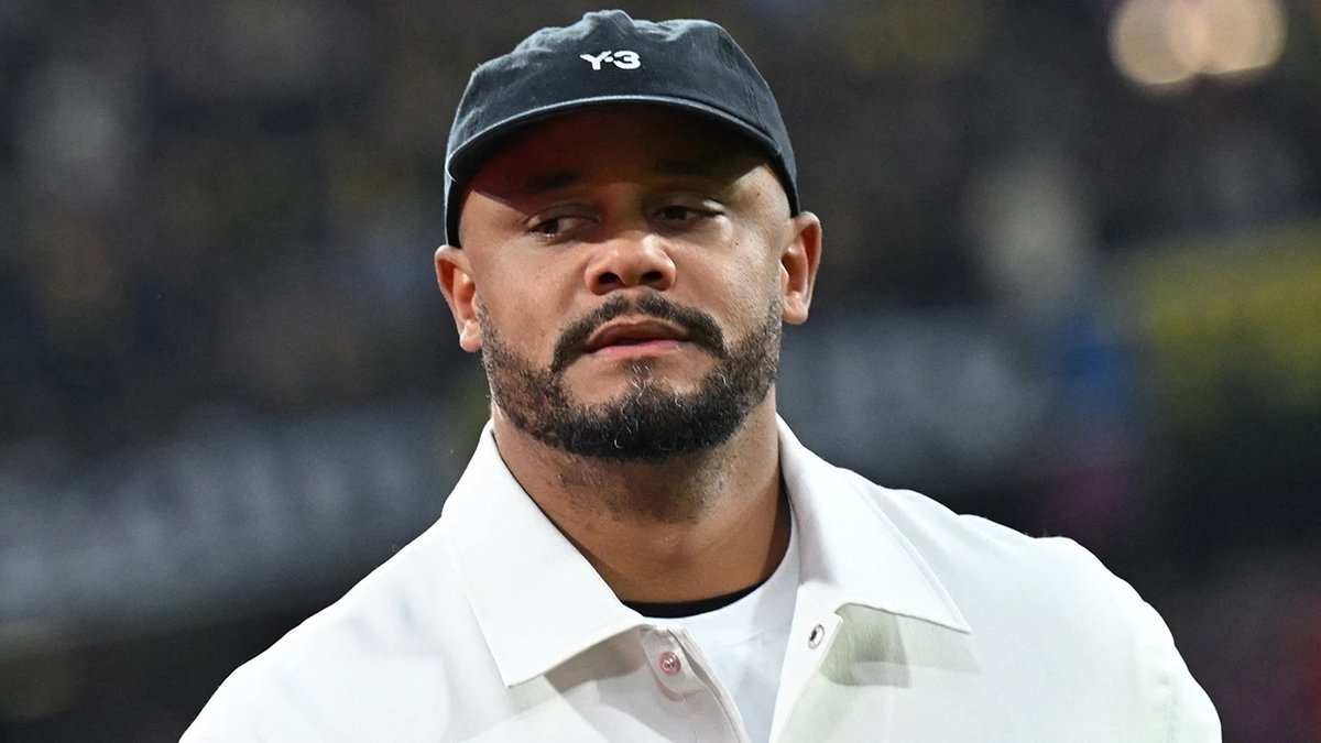 Bayern Münih'te teknik direktör Vincent Kompany'nin sözleşmesi yenilendi! Bayern Münih'te teknik direktör Vincent Kompany'nin sözleşmesi yenilendi!