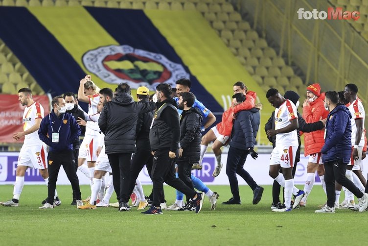 Fenerbahçeli eski yıldızdan olay sözler! "Soyunma odasında..."