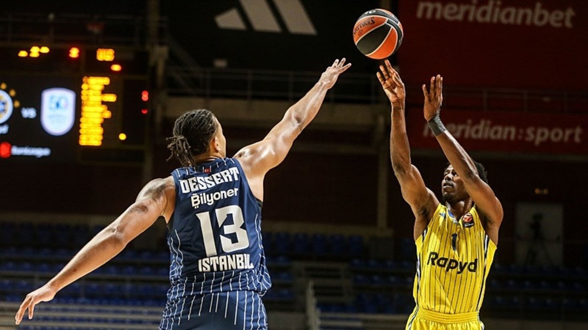 Anadolu Efes, deplasmanda Maccabi Rapyd Tel Aviv'e 103-89'luk skorla kaybetti!