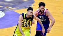 Fener ve Efes parkede