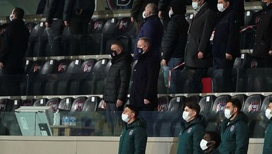 Başakşehir Trabzonspor maçını Ahmet Ağaoğlu ve Göksel Gümüşdağ yan yana izledi