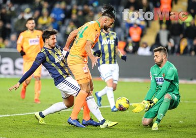 Spor yazarları Fenerbahçe-Alanyaspor maçını değerlendirdi