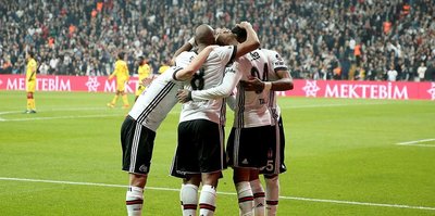 Beşiktaşlılar Vodafone Park'ta gole doyuyor