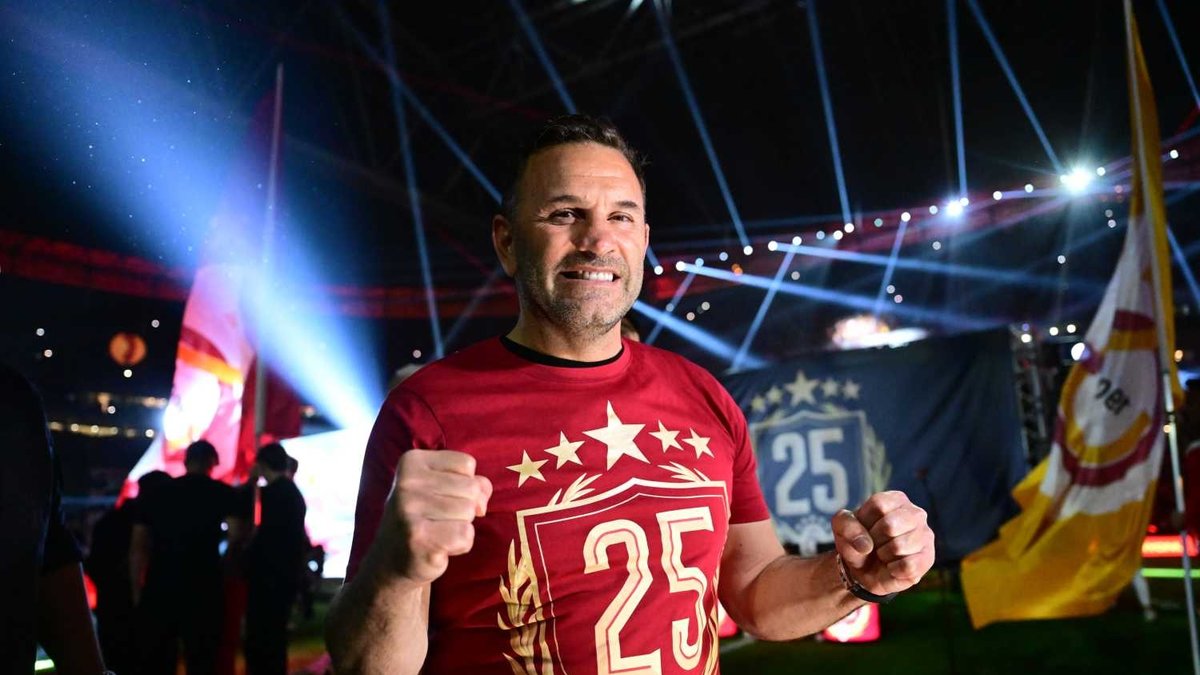 Galatasaray'da Okan Buruk kararı! Yeni maaşı...