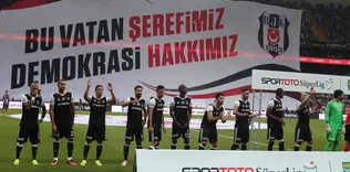 Demokrasi şehitleri unutulmadı
