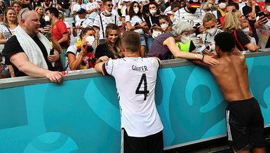 Son dakika spor haberi: Portekiz - Almanya maçı sonrası duygusal kare! Matthias Ginter... (EURO 2020 haberi)
