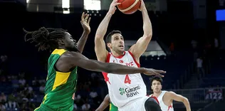 Türkiye 94 - 59 Senegal