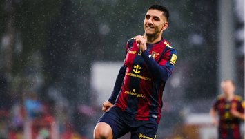 Sürpriz golcü