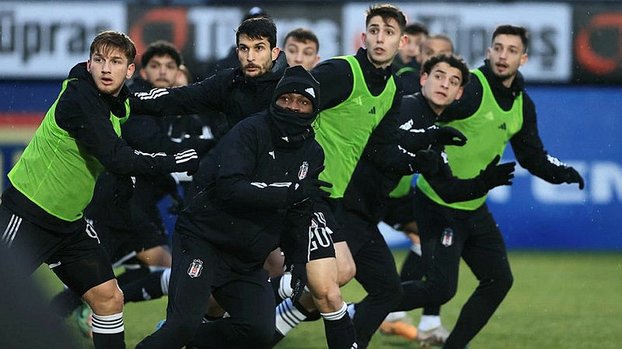 Santos Dolmabahçe'de siftah peşinde! İşte Beşiktaş'ın F. Karagümrük maçı 11'i